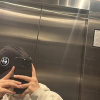 Profile picture of น่า ไม่รักดี.