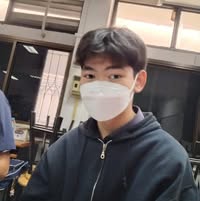 Profile picture of Pravaris Jutichai
