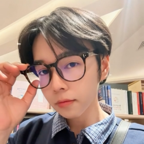 Profile picture of Korn Lippakorn