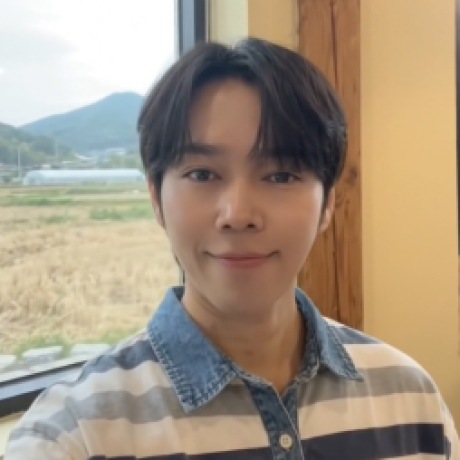 Profile picture of Korn Lippakorn
